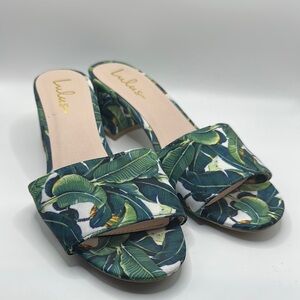Lulu's Tropical Green Leaf Print Heeled Sandals size 9